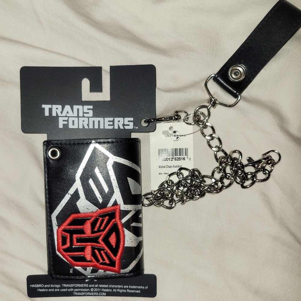 NWT Transformers wallet and chain